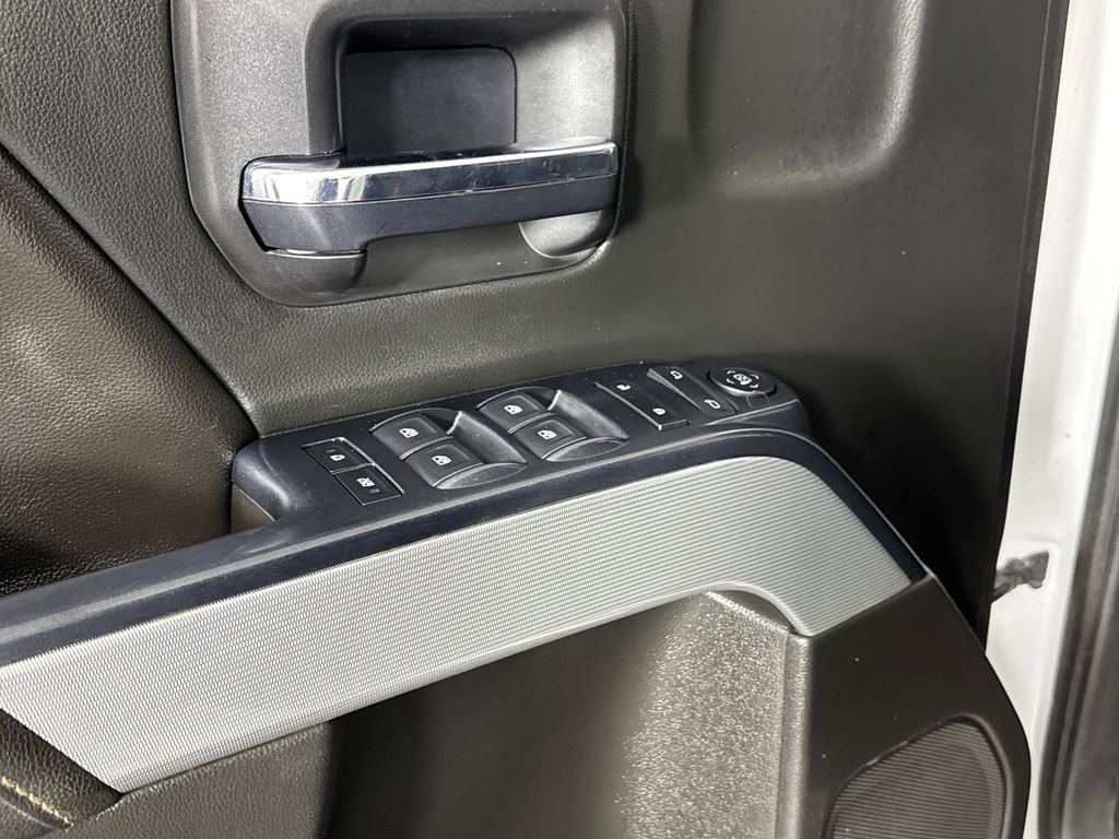Used 2018 Chevrolet Silverado 2500 LT w/ LT Fleet Convenience Package image 11