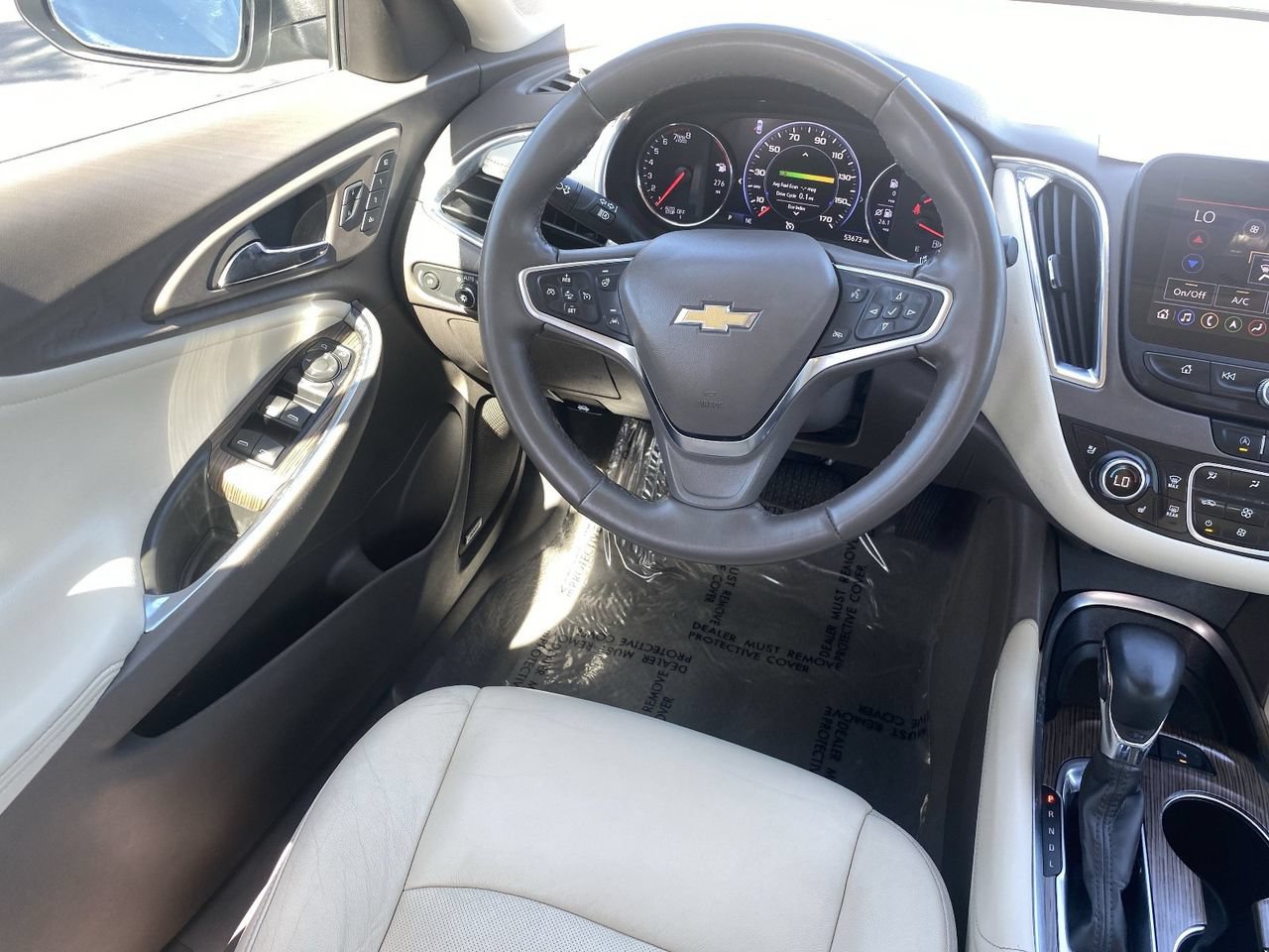 Used 2024 Chevrolet Malibu LT FWD image 16