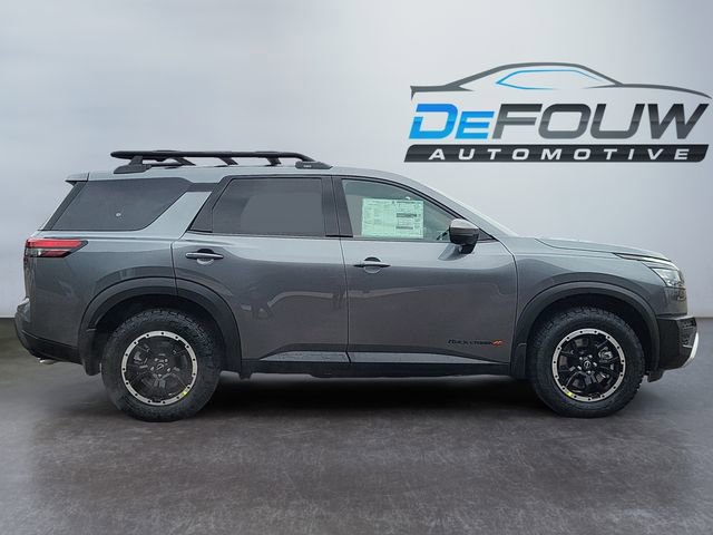New 2025 Nissan Pathfinder Rock Creek image 2