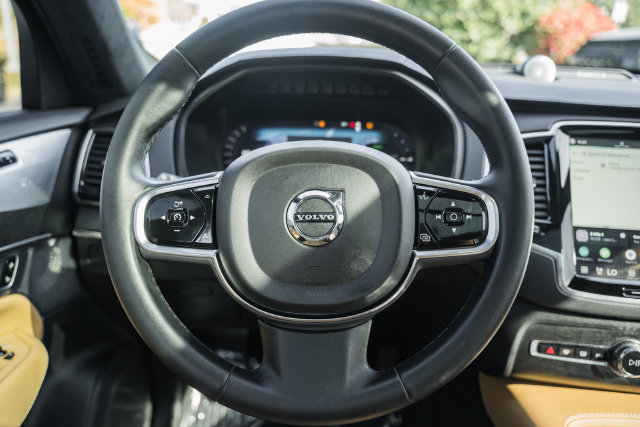Used 2024 Volvo XC90 T8 Ultimate w/ Lounge Package AWD/4WD image 31