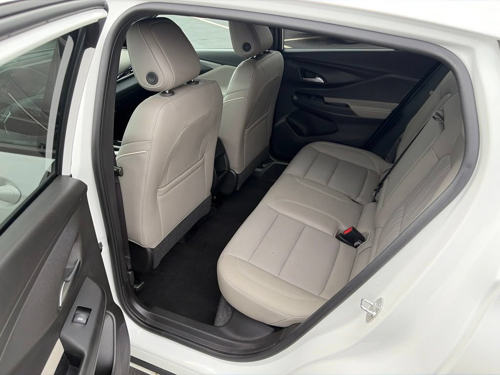 Used 2024 Buick Envista Avenir FWD image 12