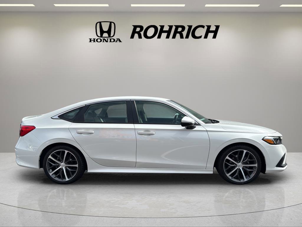 Used 2024 Honda Civic Touring image 5