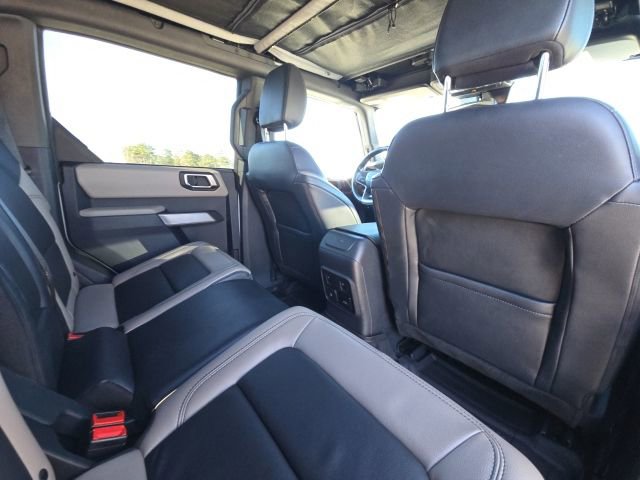 Used 2022 Ford Bronco Wildtrak image 19