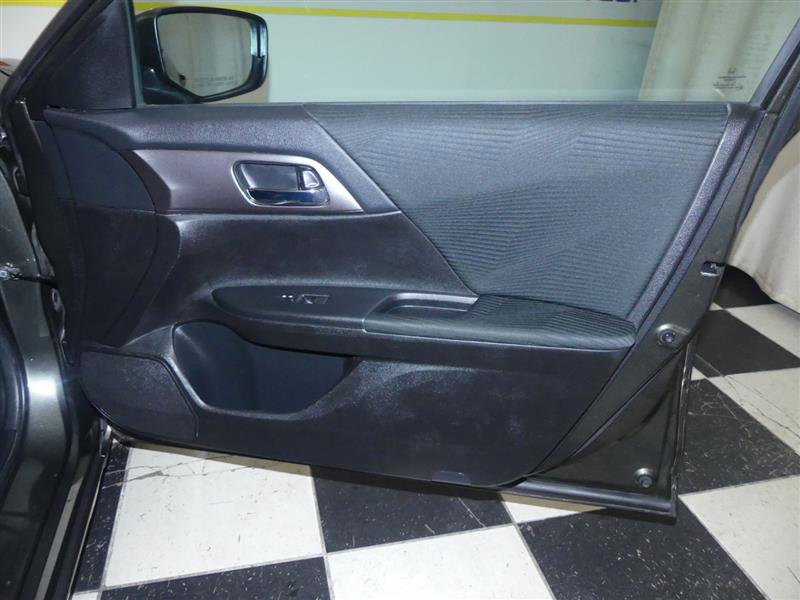 Used 2014 Honda Accord LX image 20