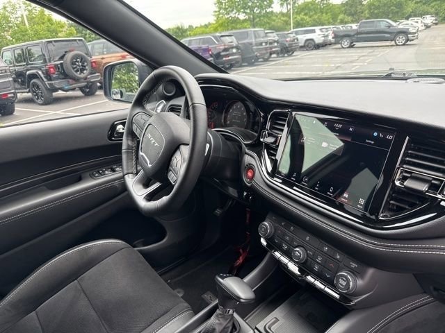 Used 2024 Dodge Durango SRT w/ Trailer Tow Group IV AWD/4WD image 17