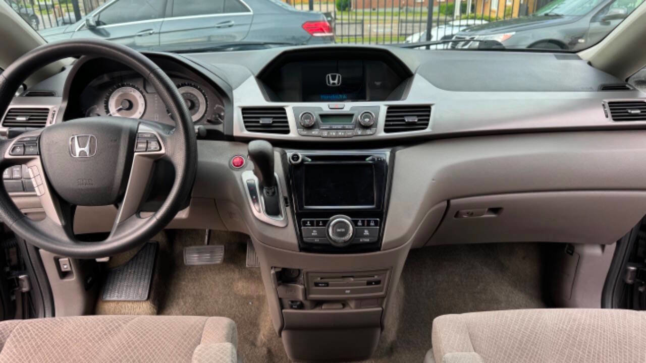Used 2016 Honda Odyssey SE image 21