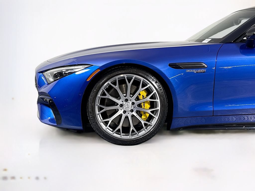 Used 2022 Mercedes-Benz SL 55 AMG 4MATIC image 25