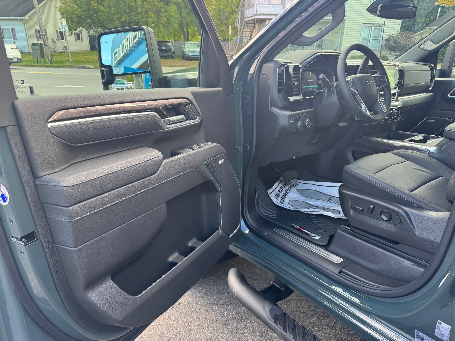 New 2026 Chevrolet Silverado 2500 LTZ w/ LTZ Plus Package image 19