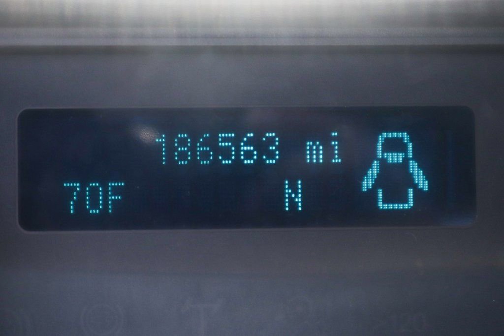 Used 2016 Ford F550 2WD Regular Cab Super Duty image 19