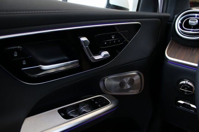 New 2026 Mercedes-Benz GLC 300 4MATIC image 26