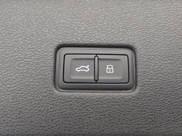 New 2027 Audi Q8 Premium Plus AWD/4WD image 37
