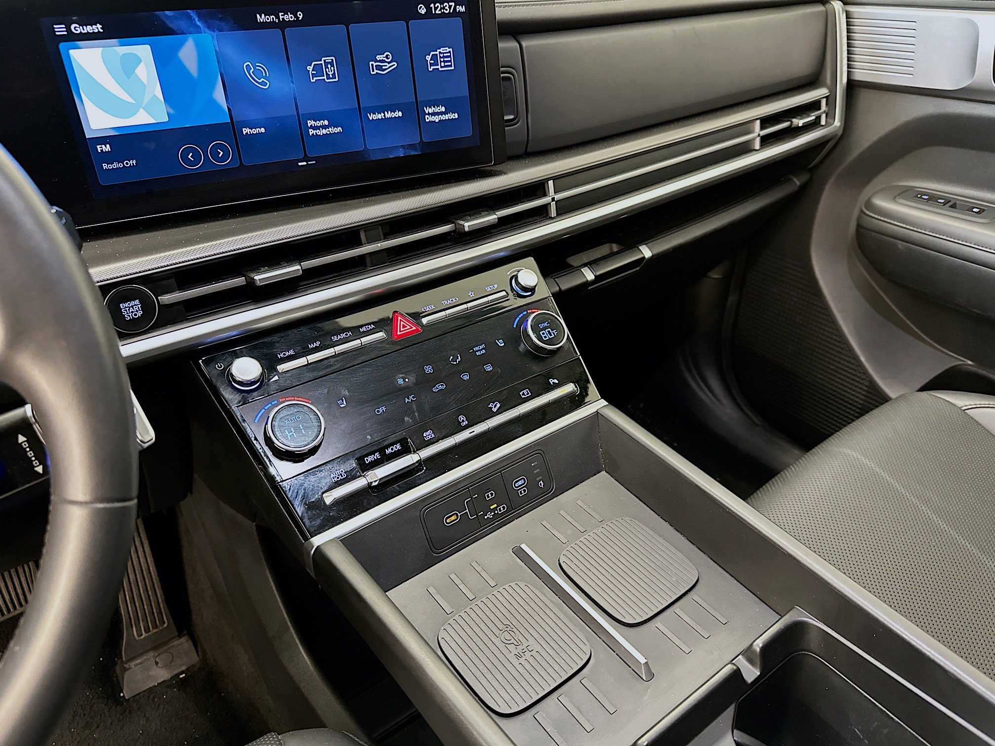 Used 2025 Hyundai Santa Fe SEL image 25