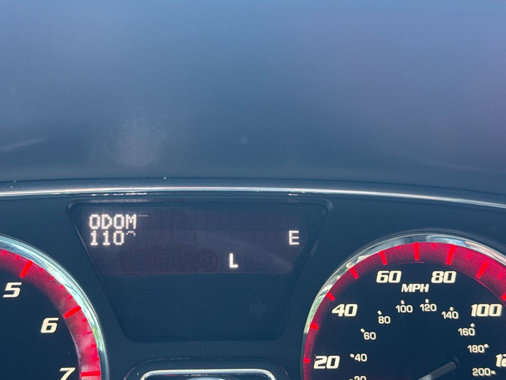 Used 2015 GMC Acadia SLE FWD image 20