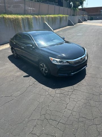 Used 2017 Honda Accord LX image 5