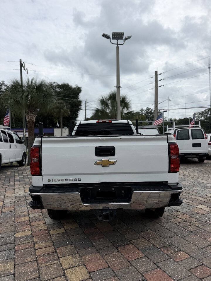 Used 2019 Chevrolet Silverado 2500 W/T w/ WT Convenience Package AWD/4WD image 6