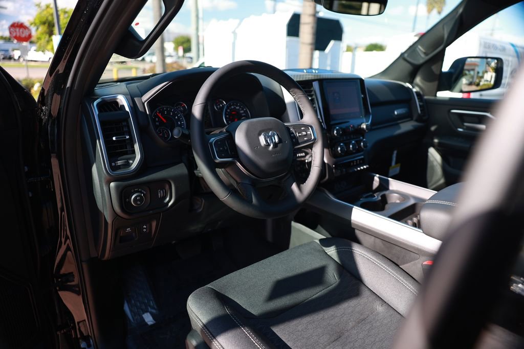 New 2026 RAM 1500 Big Horn AWD/4WD image 10