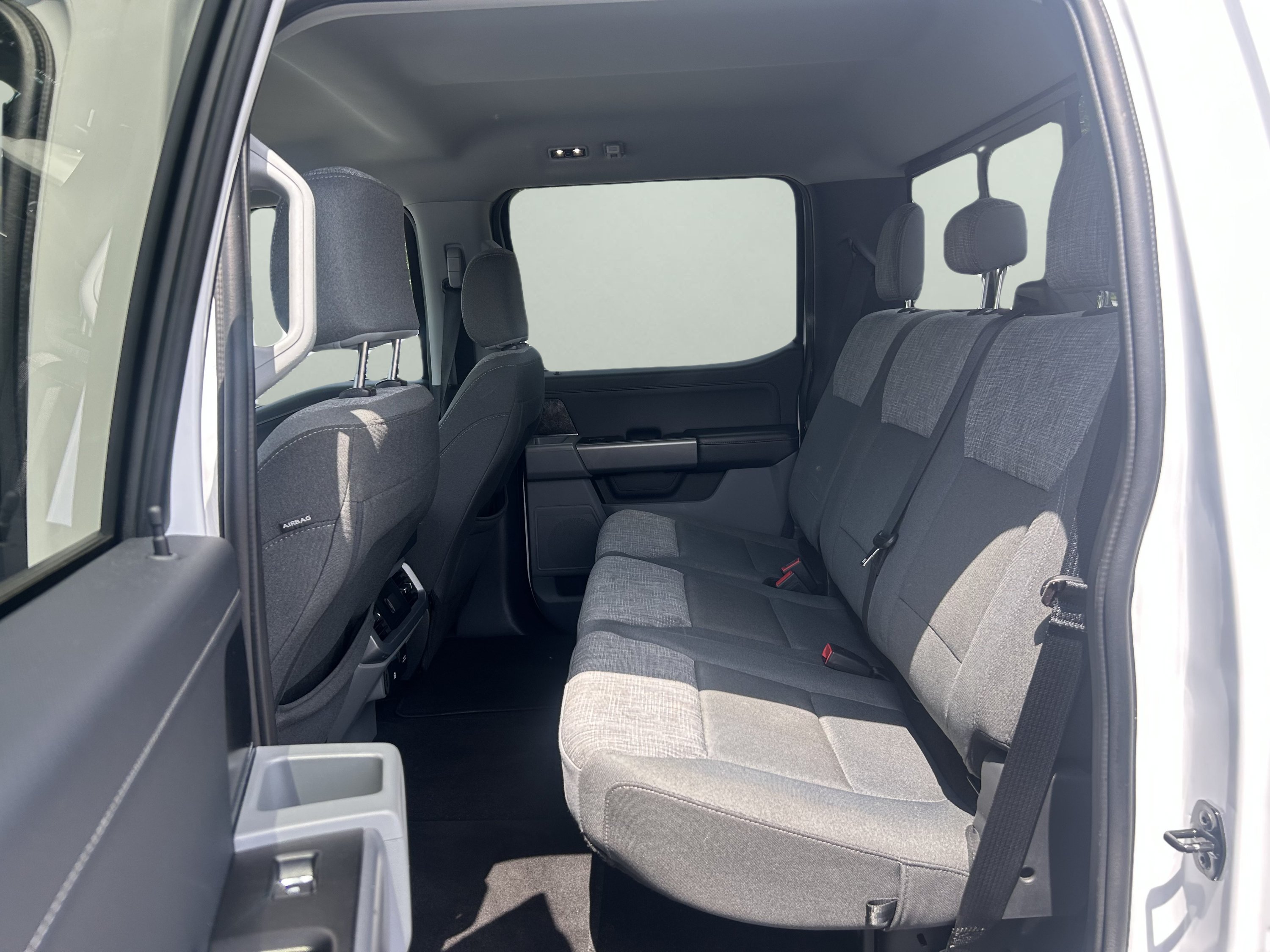 Used 2022 Ford F150 XLT w/ Equipment Group 302A High AWD/4WD image 9