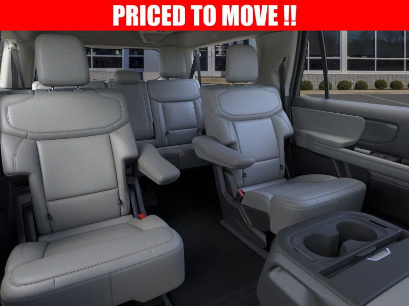 New 2025 Ford Expedition Max Active image 11