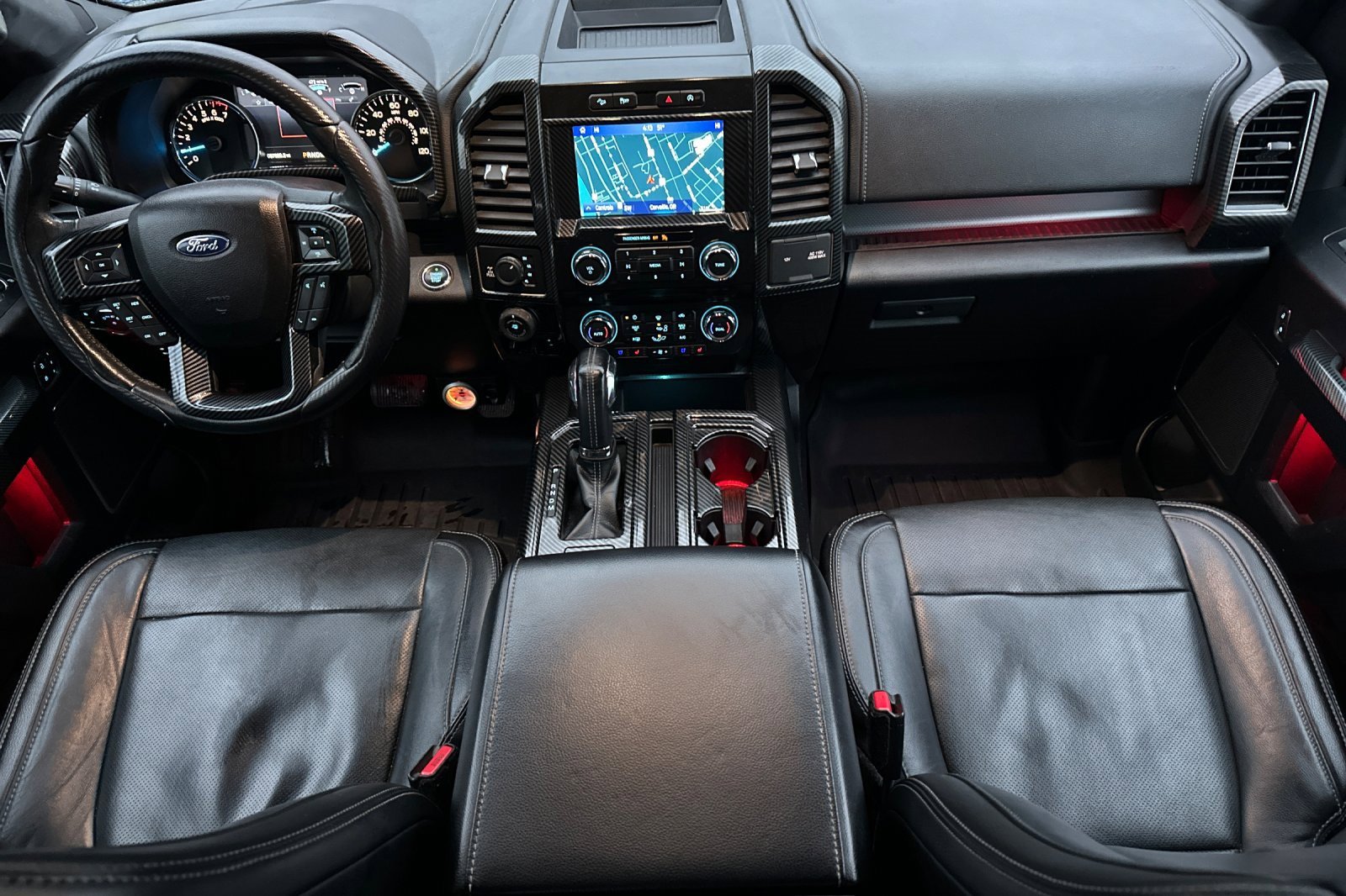 Used 2017 Ford F150 Lariat image 13