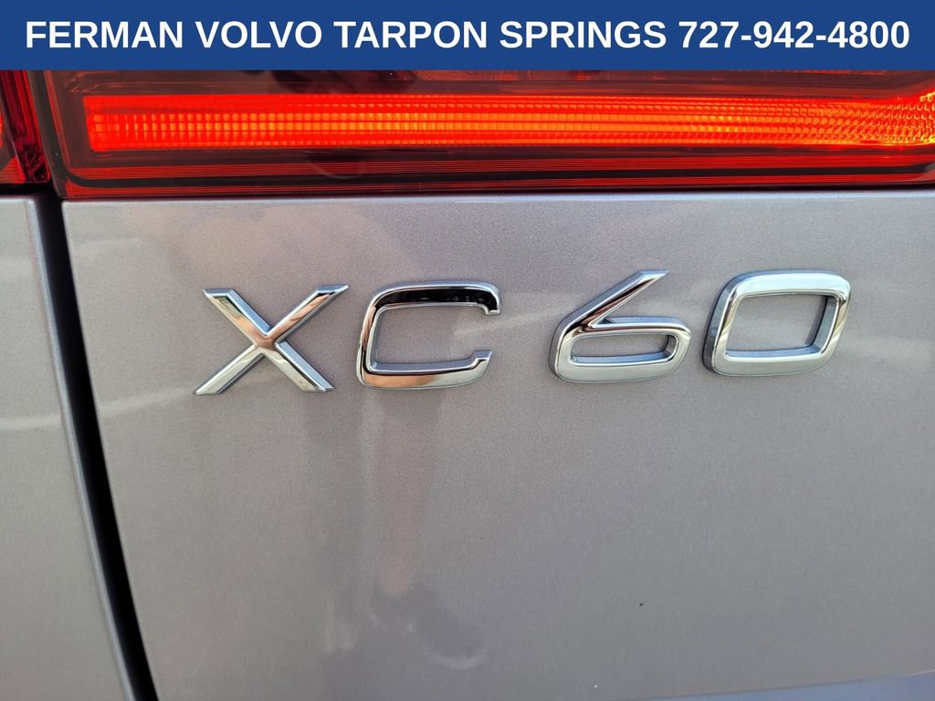 New 2026 Volvo XC60 T8 Core image 17