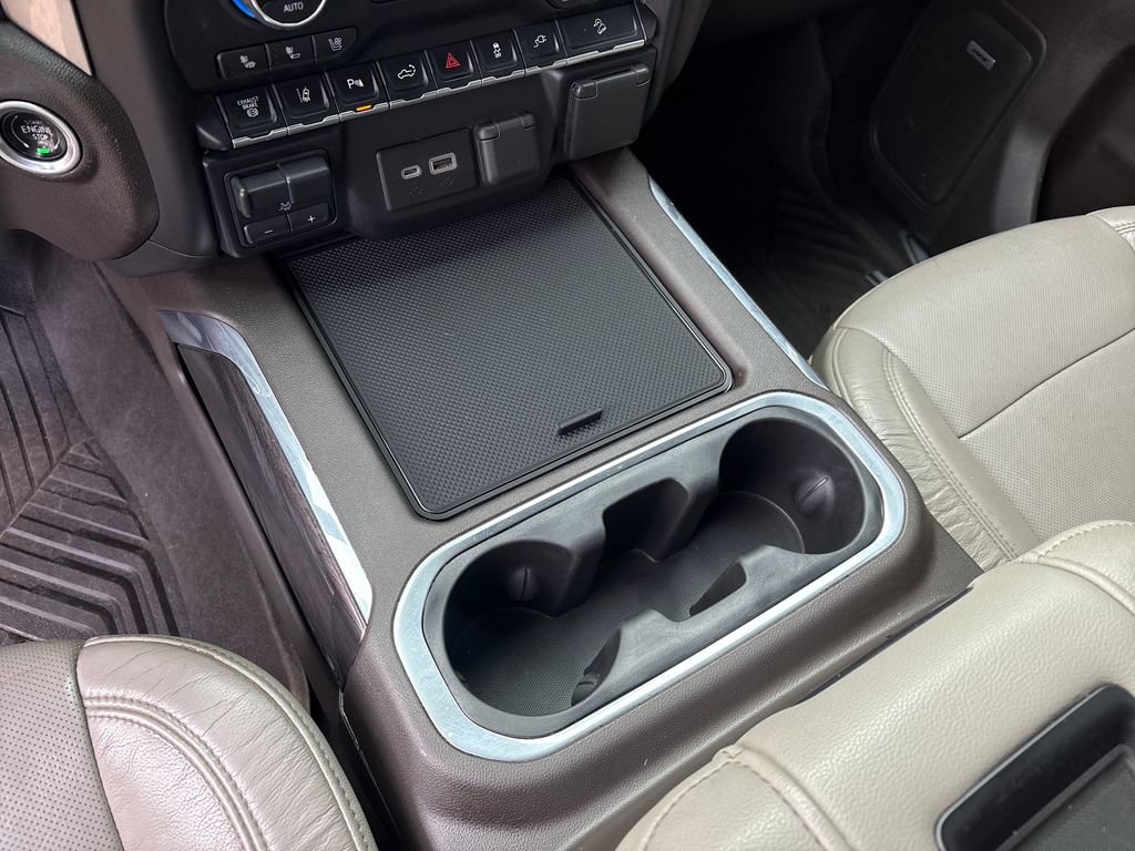 Used 2020 Chevrolet Silverado 2500 LTZ w/ LTZ Premium Package image 26