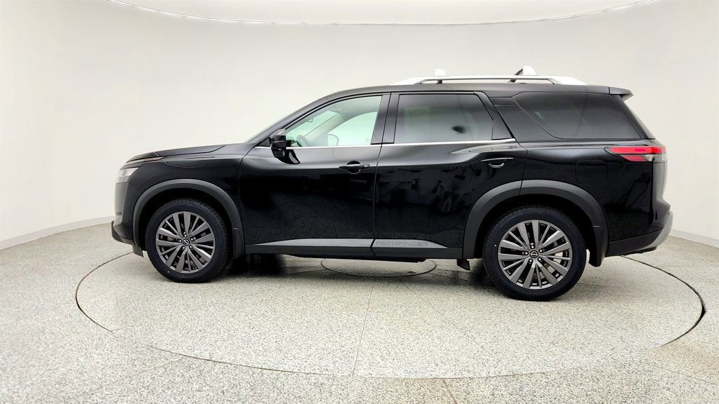 Used 2023 Nissan Pathfinder SL w/ SL Premium Package AWD/4WD image 8