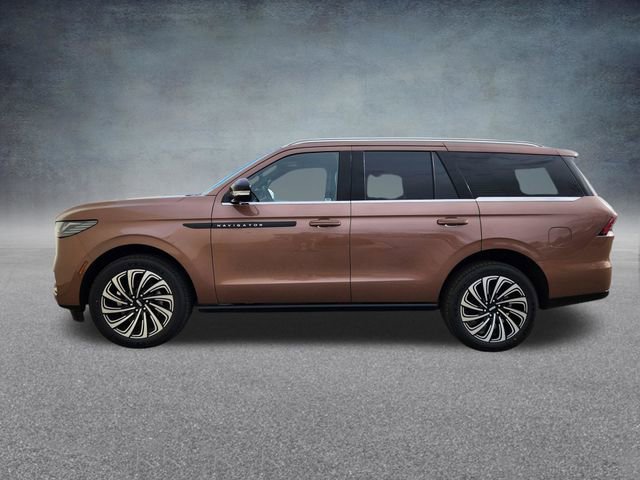 New 2026 Lincoln Navigator Black Label image 4