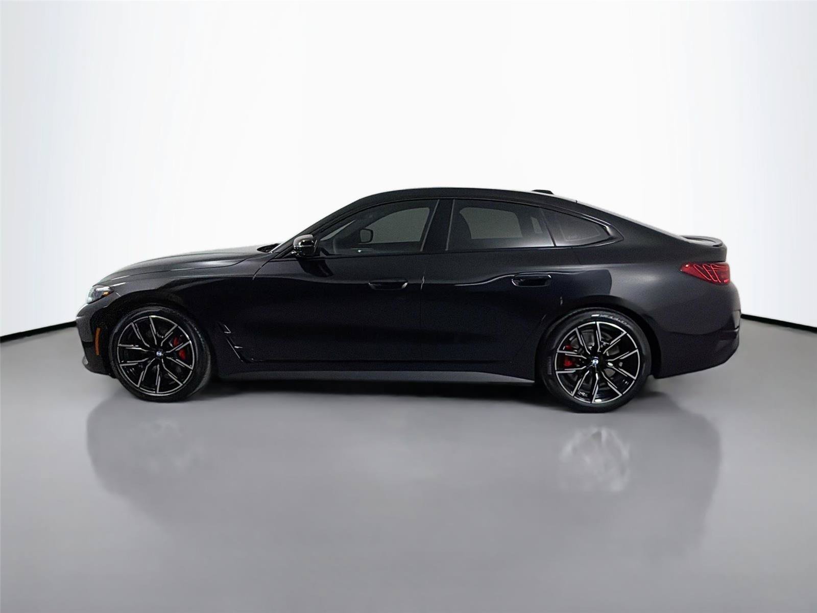 New 2026 BMW i4 xDrive40i w/ M Sport Package AWD/4WD image 8
