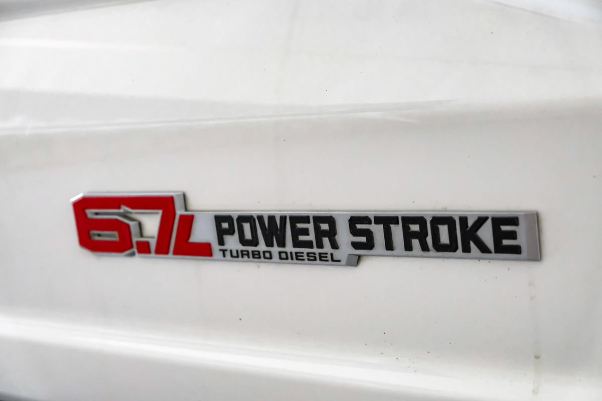 Used 2024 Ford F350 Limited w/ FX4 Off-Road Package AWD/4WD image 47