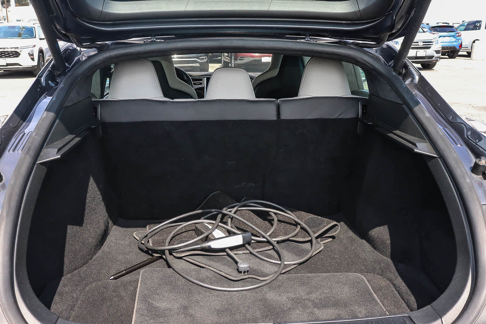 Used 2016 Tesla Model S 70D image 19