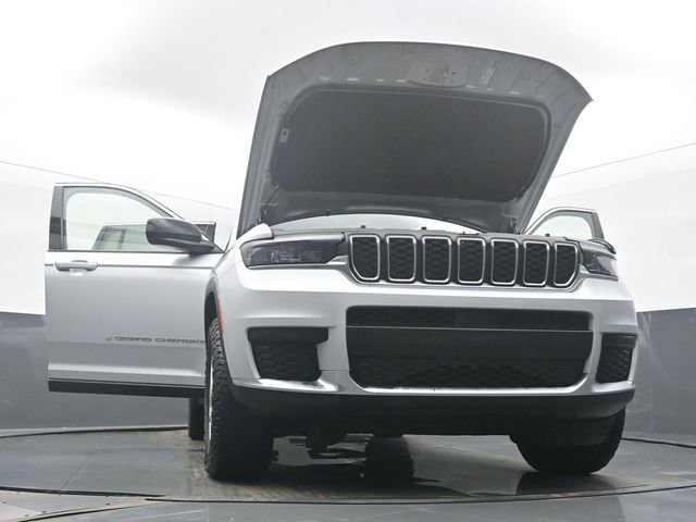Used 2022 Jeep Grand Cherokee L Laredo w/ Luxury Tech Group I AWD/4WD image 58