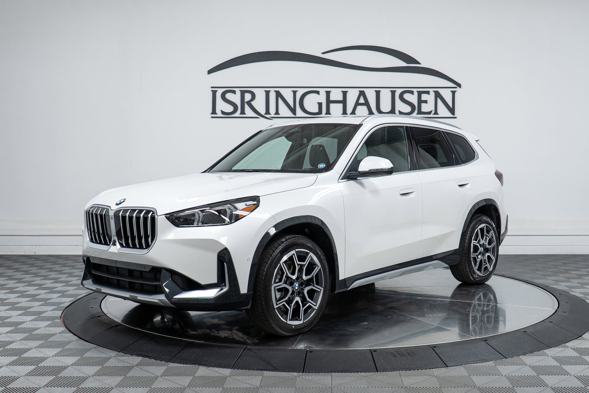 New 2026 BMW X1 xDrive28i w/ Technology Package