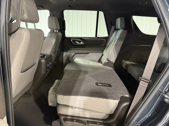 Used 2022 Chevrolet Tahoe LT w/ Luxury Package image 32