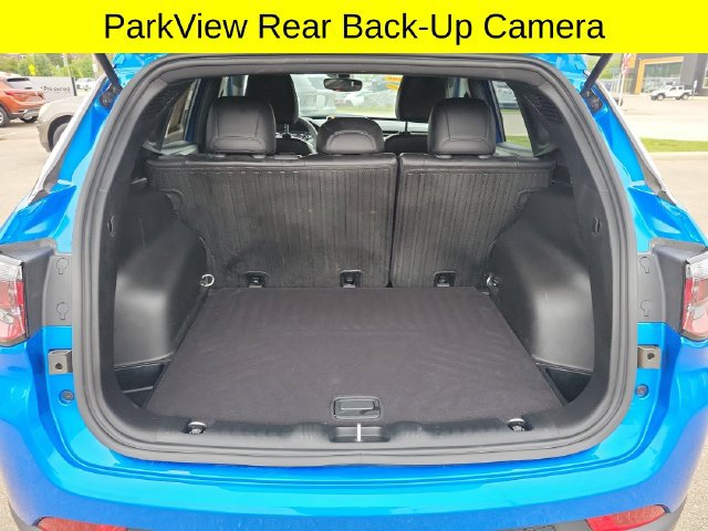 Used 2025 Jeep Compass Latitude AWD/4WD image 28