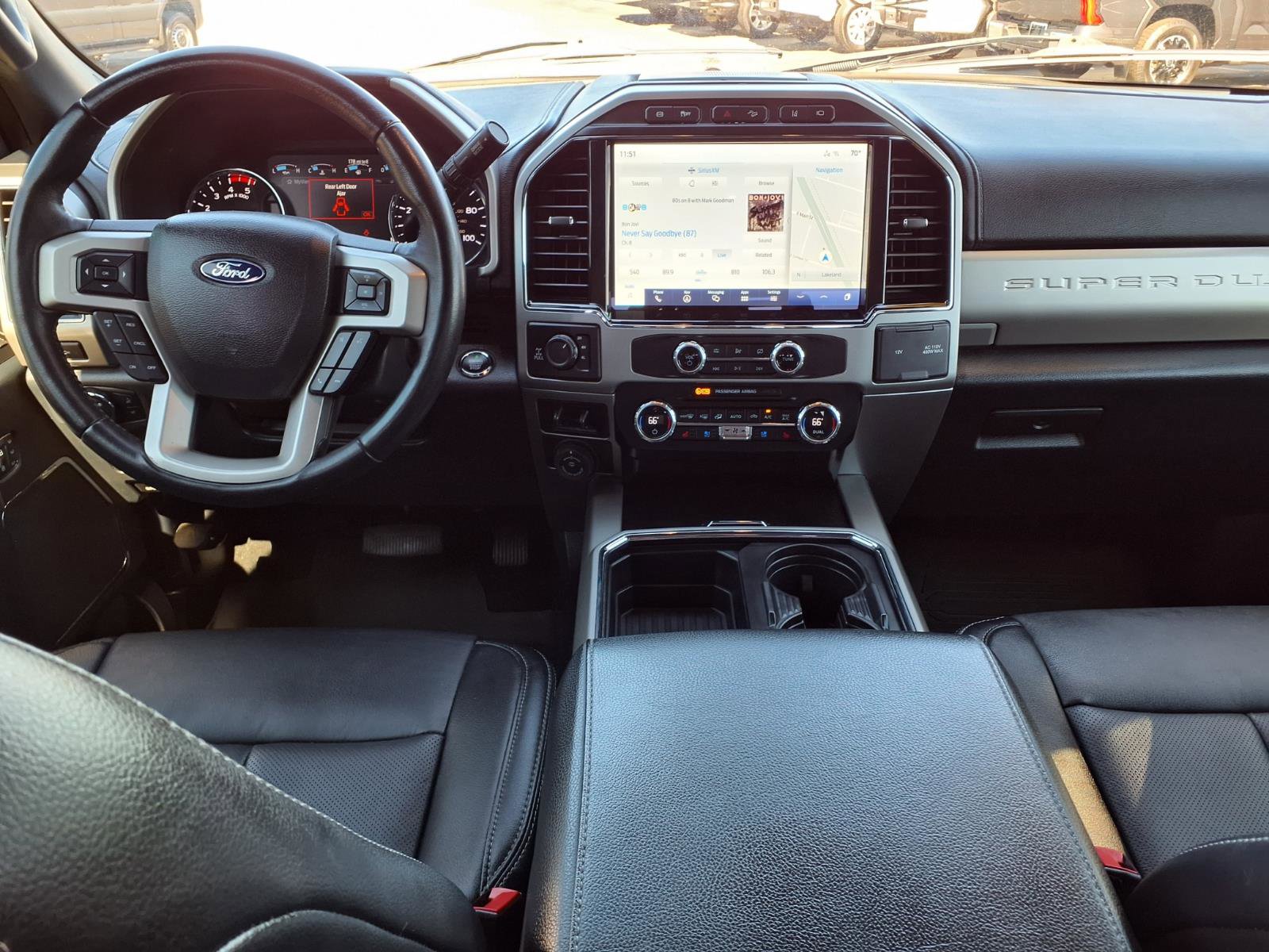 Used 2022 Ford F250 Lariat w/ Lariat Ultimate Package image 9