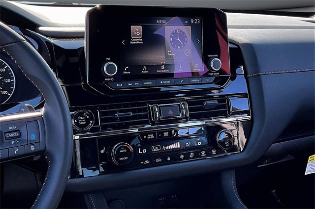 New 2025 Nissan Pathfinder Rock Creek image 6