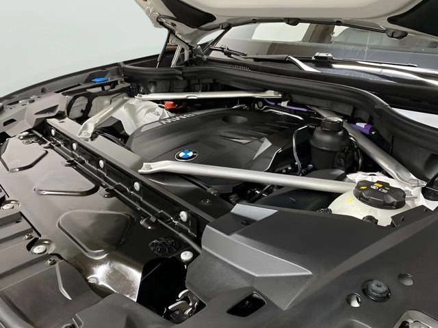 Used 2026 BMW X5 xDrive40i AWD/4WD image 86
