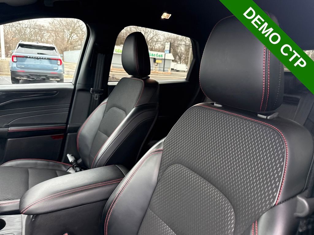 Used 2025 Ford Escape ST-Line Select image 21