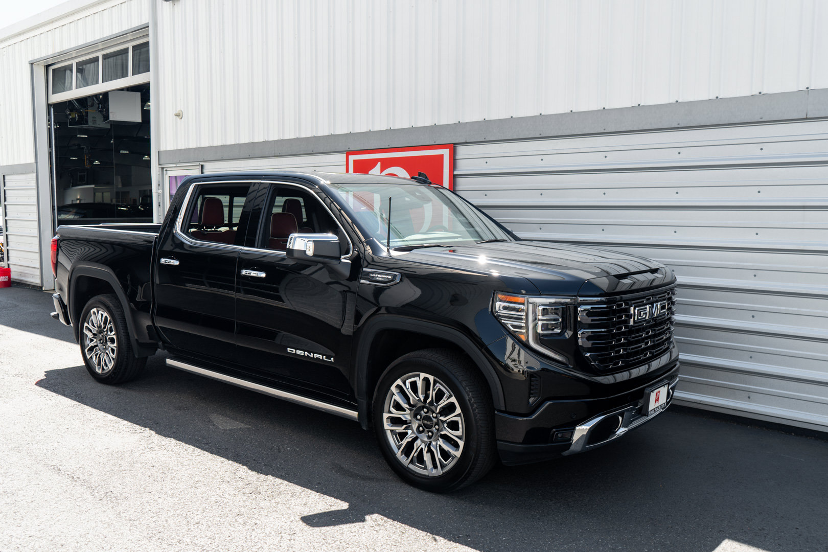 Used 2025 GMC Sierra 1500 Denali Ultimate AWD/4WD image 51