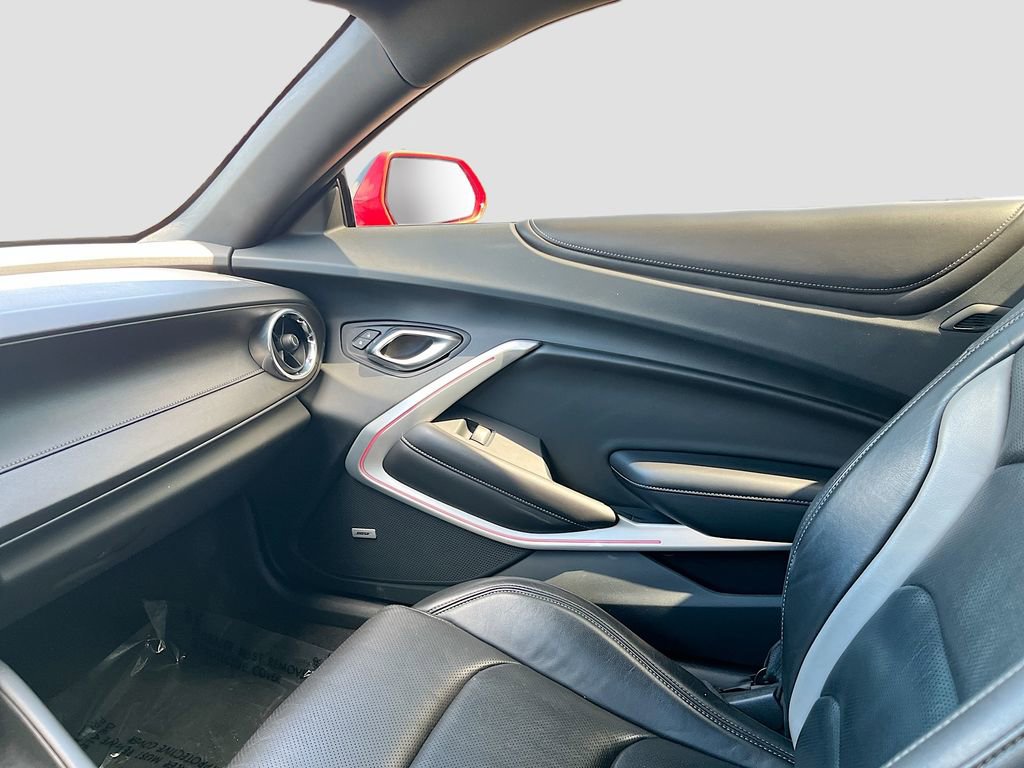 Used 2018 Chevrolet Camaro SS RWD image 23