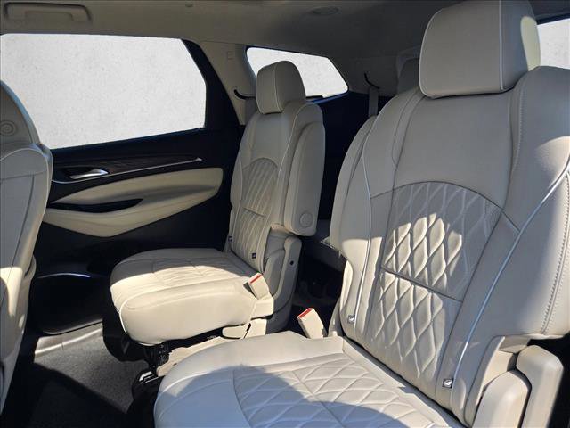 Used 2024 Buick Enclave Avenir w/ Avenir Technology Package image 14