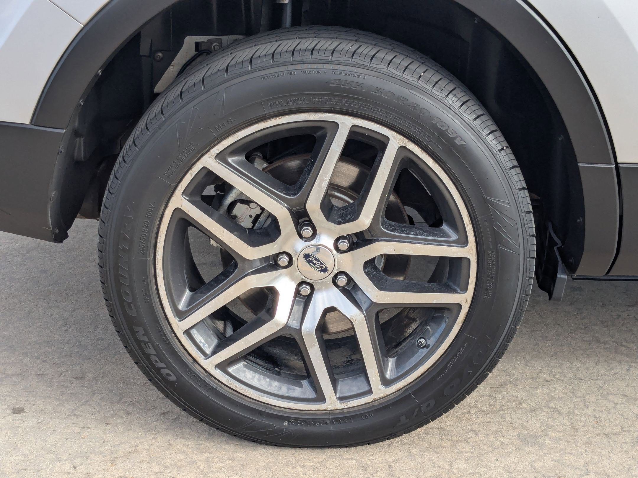 Used 2016 Ford Explorer XLT w/ Equipment Group 201A image 11