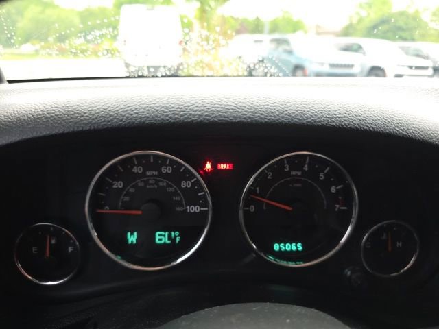 Used 2013 Jeep Wrangler Sport w/ Connectivity Group AWD/4WD image 18