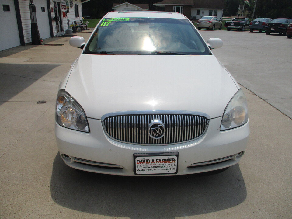 Used 2007 Buick Lucerne CXS w/ Driver Confidence Package FWD image 3
