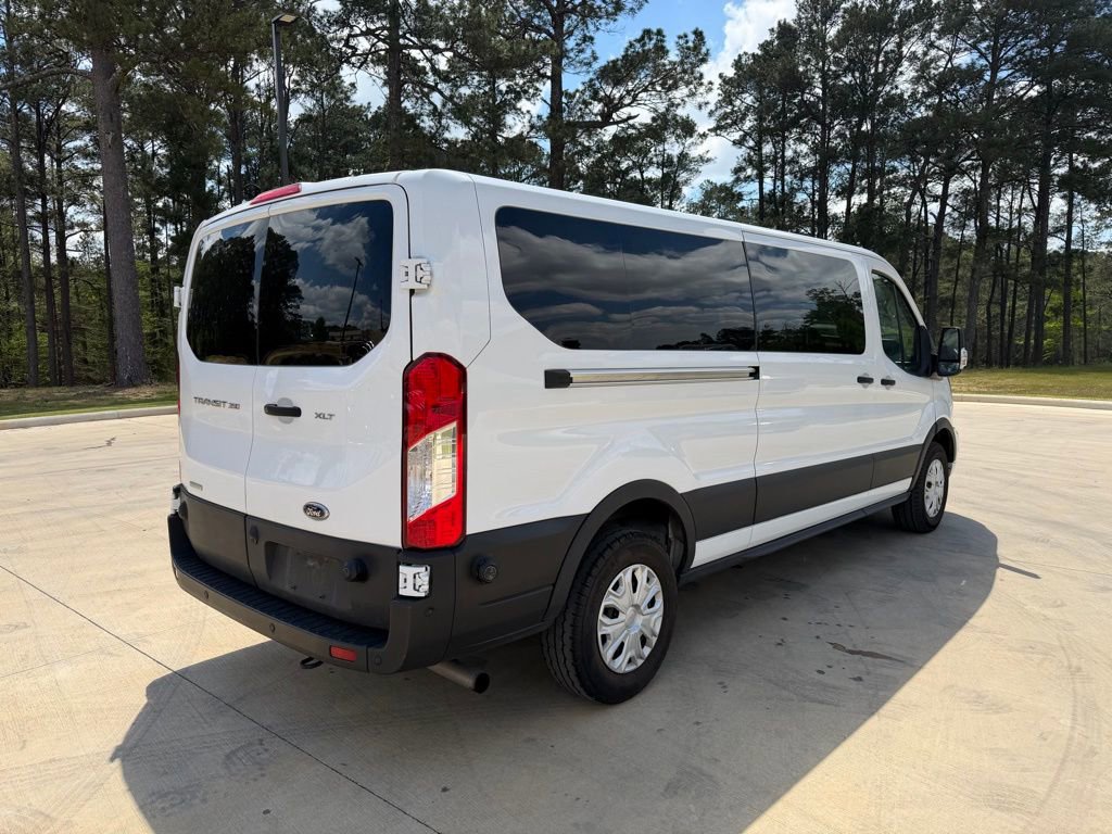 Used 2024 Ford Transit 350 XLT image 5