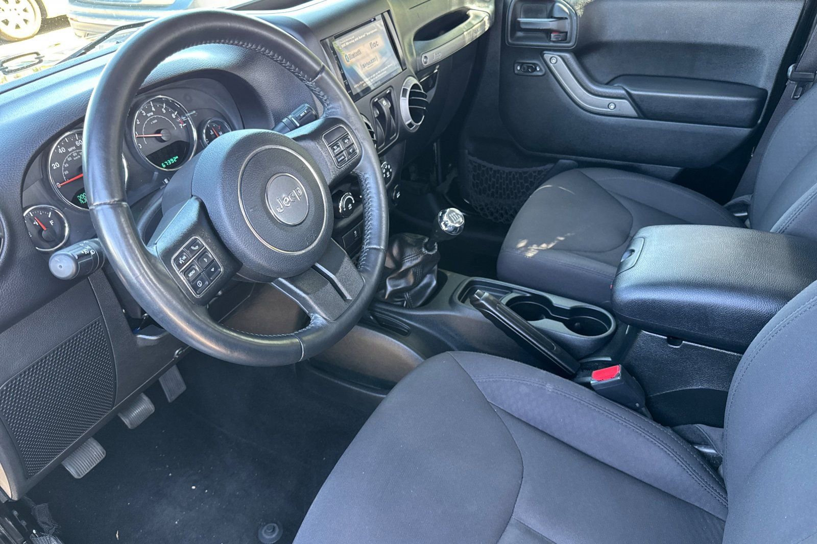 Used 2017 Jeep Wrangler Sport S w/ Quick Order Package 23S image 10