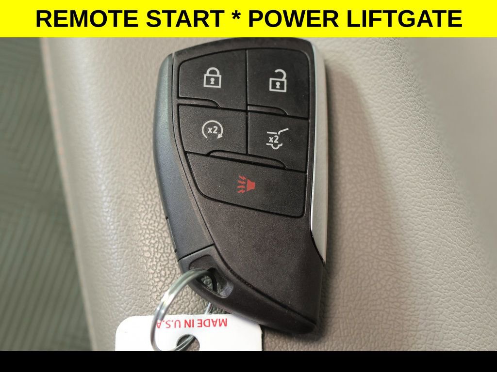 Used 2024 Chevrolet Traverse LT w/ Enhanced Driving Package image 7