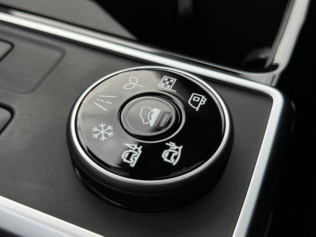 New 2025 Nissan Pathfinder Platinum w/ Cargo Package image 36