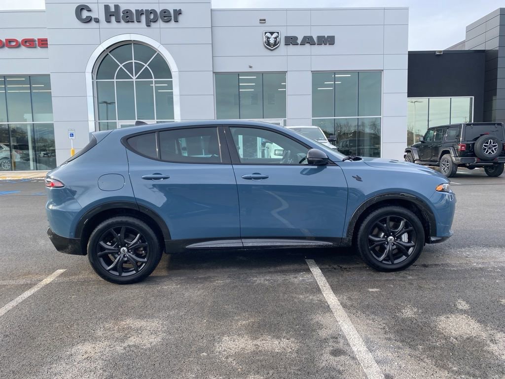 Used 2024 Dodge Hornet R/T Plus w/ Tech Pack Plus w/o Parking video 2