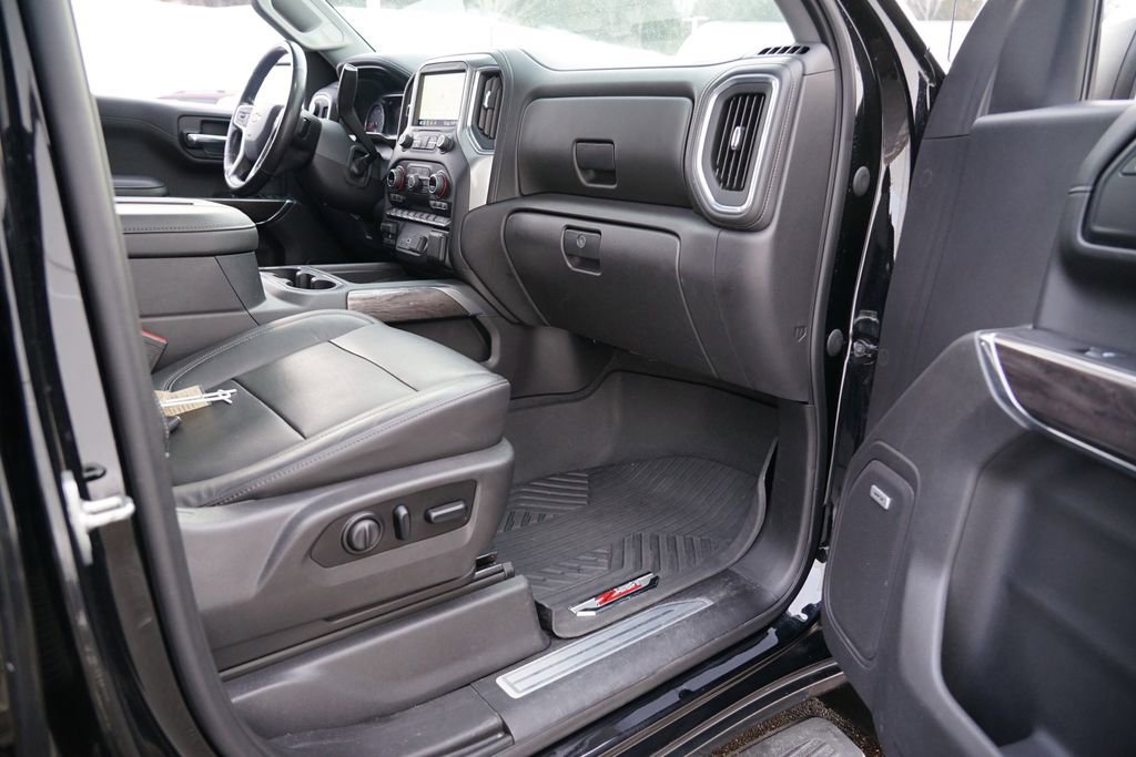 Used 2020 Chevrolet Silverado 1500 LTZ w/ LTZ Premium Package image 30
